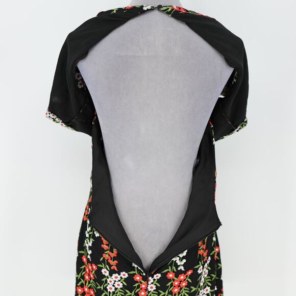 Tahari Dress Womens 10 Black Floral Embroidered Halter with Overlay Lined - Picture 12 of 16